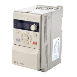 1.5KW 2HP Variable Frequency Drive VFD H100S20015BX0 7A 220V Single Phase To 3 Phase Spindle Motor Inverter