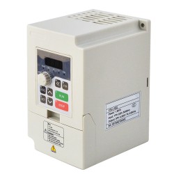 1.5KW 2HP VFD Variable Frequency Drive V70-1.5S2 7A 220V For 3 Phase Motor
